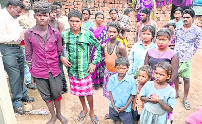 brick mafia at peddapalli - Sakshi