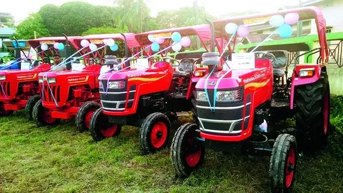 tractors distribution scheme in telangana piravies are happening - Sakshi