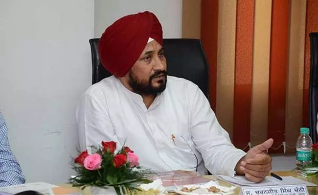 Punjab Minister Decides Posting Order by Tossing Coin - Sakshi