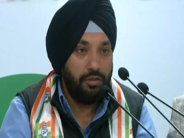 Arvinder Singh Lovely came Back to congress - Sakshi