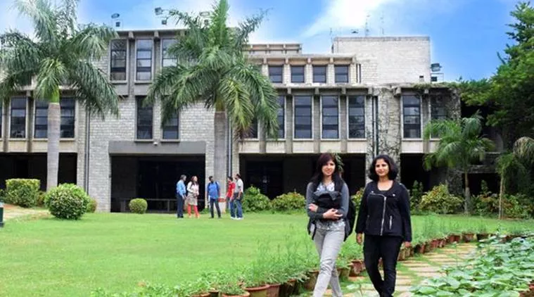 IIM Bangalore placements: Offers pour in from 140+ companies in India and abroad  - Sakshi