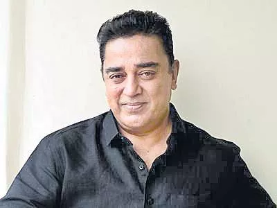 Kamal Haasan to unveil flag on Feb 21 - Sakshi