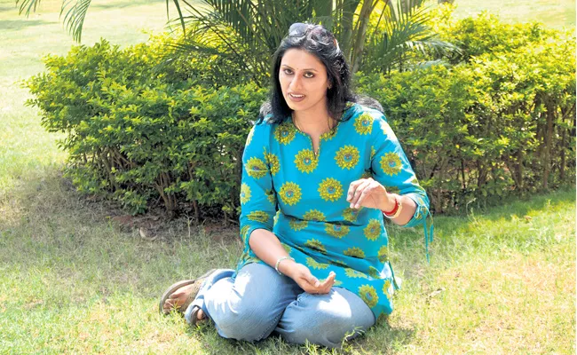 singer kausalya about domestic violance - Sakshi