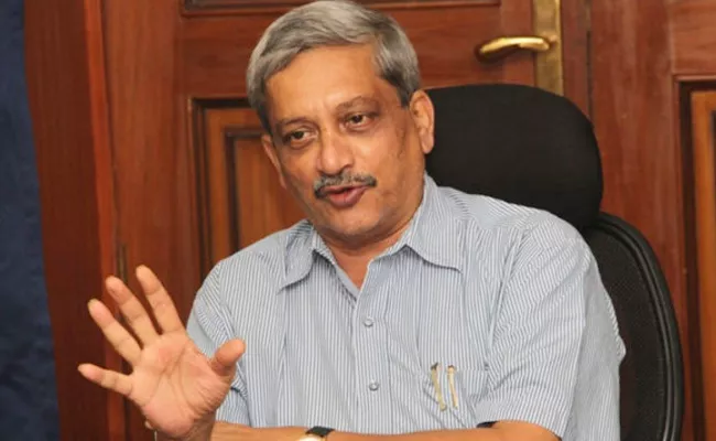 hospital denies rumours about Manohar Parrikar health - Sakshi