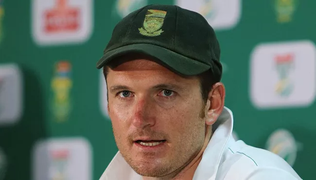 Graeme Smith advice to south africa players - Sakshi