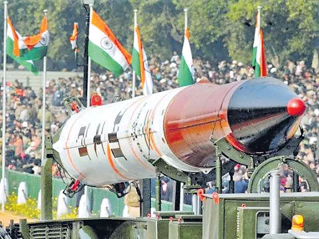 Budget 2018: Budget 2018: Rs 2.95 lakh crore allocated for defence - Sakshi