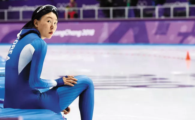 Shaming Teammate South Korean Olympic skaters face backlash - Sakshi