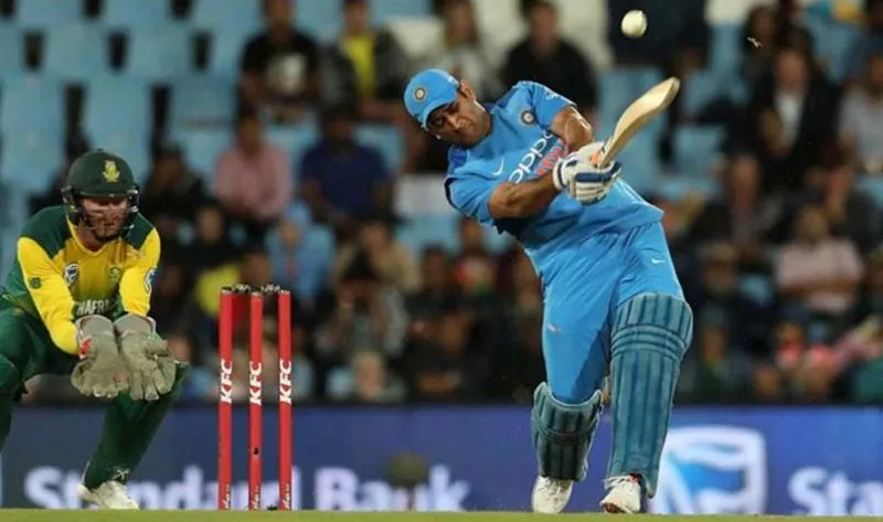 MS Dhoni hits 2nd T20I Half-Century, Twitter Goes Crazy, - Sakshi