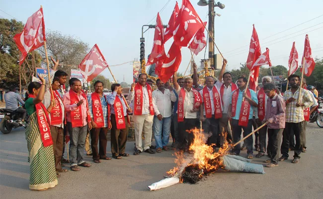 labour unions serious on central decision to give rights to private sector to decide coal price - Sakshi