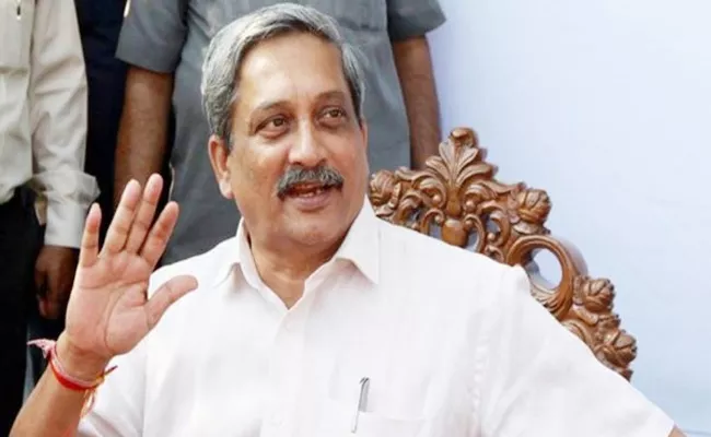 Goa CM Manohar Parrikar Discharged - Sakshi