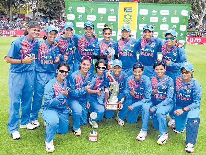  IND beat SA by 54 runs, win series 3-1 - Sakshi