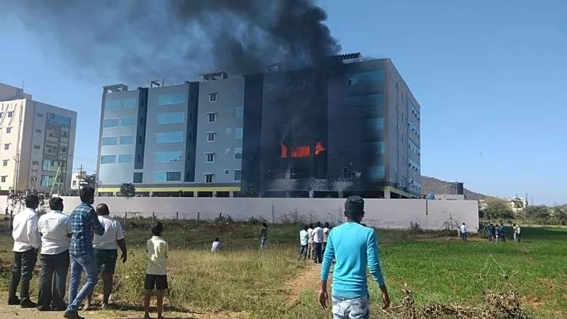 Fire Accident At AP NRT Tech Park Building - Sakshi