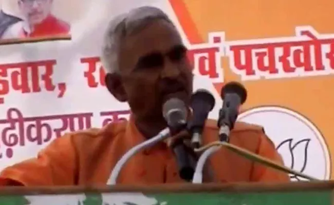 BJP MLA Surendra Singh Says those who refuse to say Bharat mata ki jai are Pakistanis - Sakshi