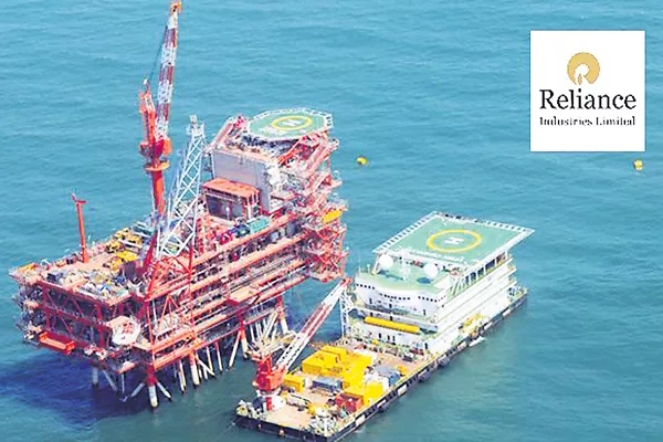 RIL-BP to develop three gas fields - Sakshi