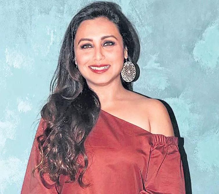  Now, Rani Mukerji's Hichki Will Release In March - Sakshi