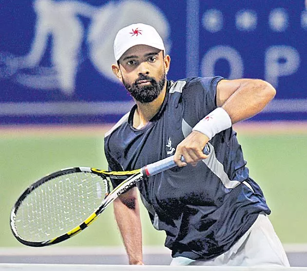 Leander Paes to face compatriot Jeevan Nedunchezhiyan in doubles final - Sakshi