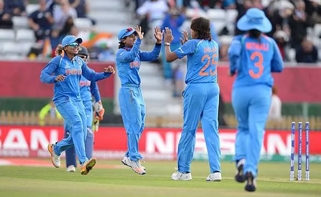 Indian womens won by 88 runs against South Africa - Sakshi