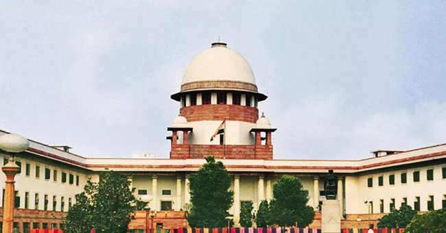 We are not garbage collectors, Supreme Court tells Centre - Sakshi