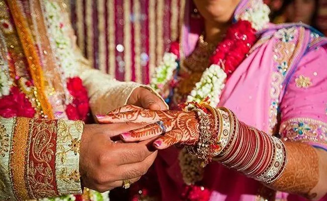 woman has freedom whom to marry says Supreme Court - Sakshi