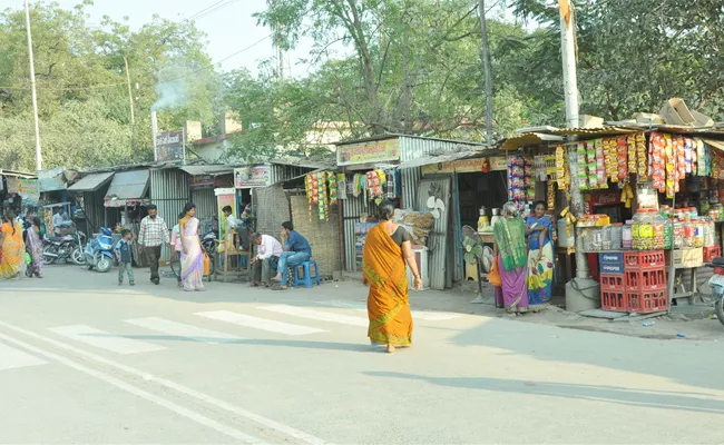 Municipal places kabza in prakasam district - Sakshi