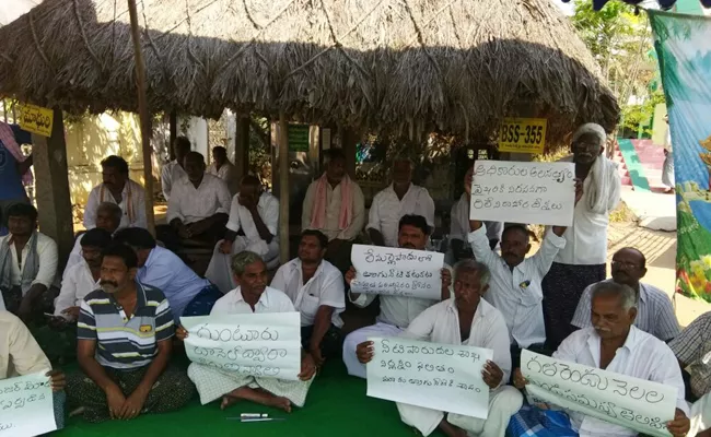 Villagers protest for drinking water - Sakshi