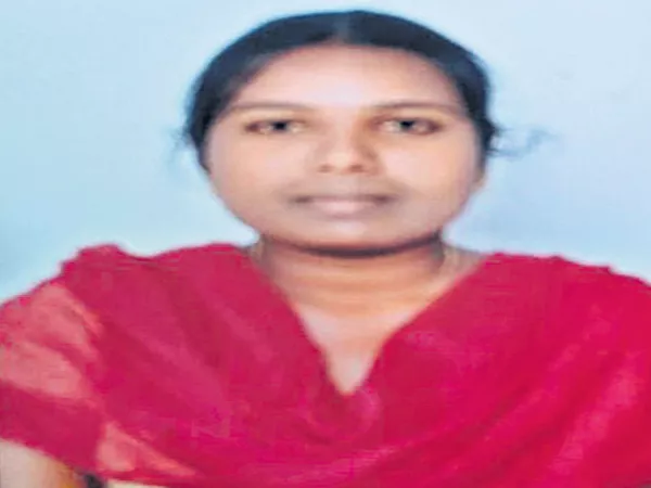 Young woman committed suicide about teacher job - Sakshi