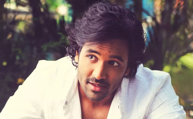 Manchu Vishnu Turns Director For Ad Film - Sakshi