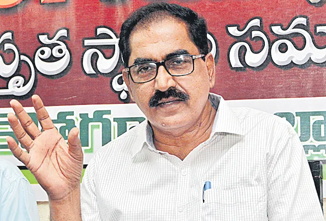 CPM distance to the Third Front says Tammineni - Sakshi