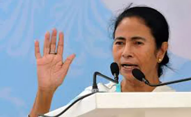 Mamata Banerjee Sends Clear int to Congress for Possible Tie up - Sakshi