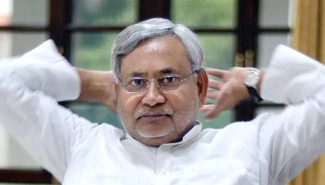 Planning to Move Nitish Kumar to Delhi,  - Sakshi