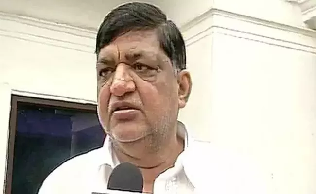 Samajwadi Party leader Naresh Agarwal joins BJP - Sakshi