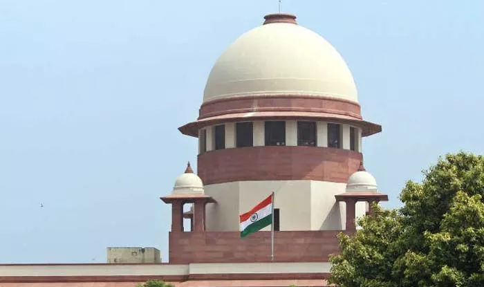 Supreme Court seeks Election Commission reply on use of totaliser for counting of votes - Sakshi