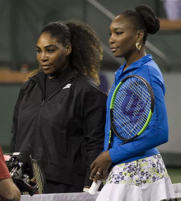 Venus beats Serena at Indian Wells - Sakshi