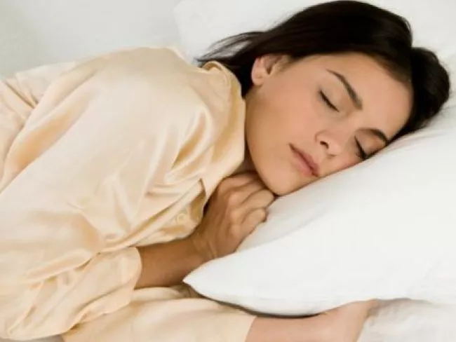 Falling A Sleep In The Day Could Be An Early Warning Sign Of Alzheimers Disease - Sakshi