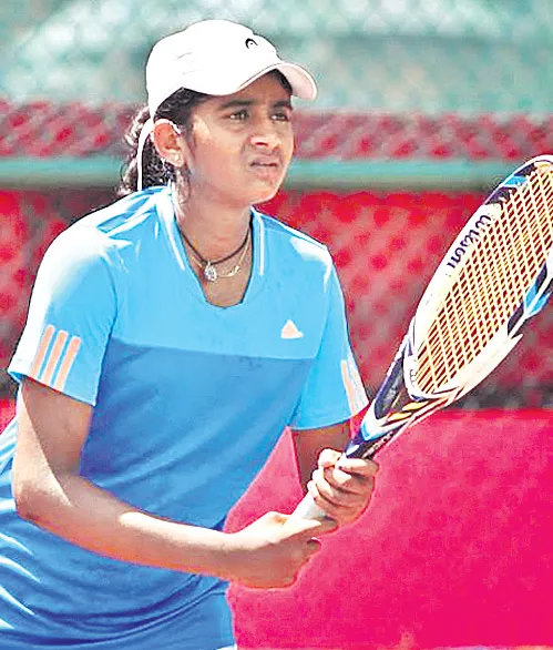  Pranjula enters second round - Sakshi