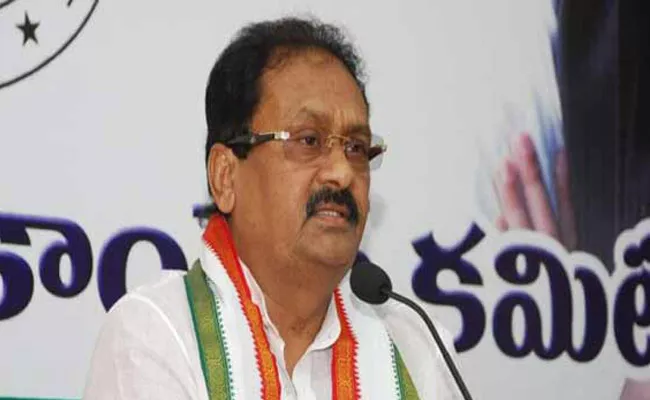 Congress Leadar Shabbir Ali Fires On Cm Kcr - Sakshi