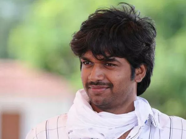 Anil Ravipudi - Sakshi