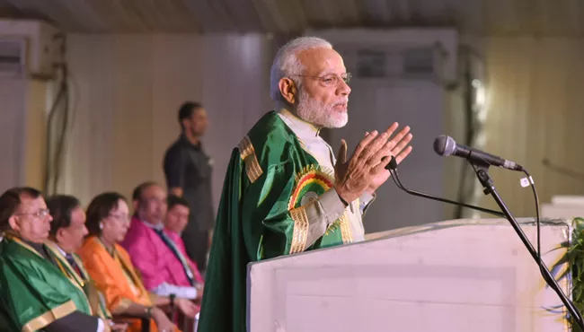 Modi Urges Scientists to Spend 100 hours with Students - Sakshi