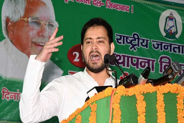 Tejashwi Yadav Proves He is No Pappu - Sakshi