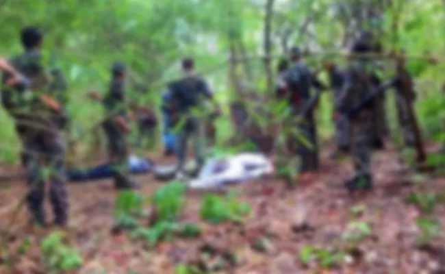 Several Maoists Killed In Encounter At Telangana Chhattisgarh Border - Sakshi