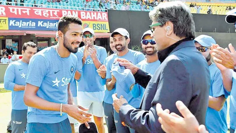 Pandya should improve in batting - Sakshi