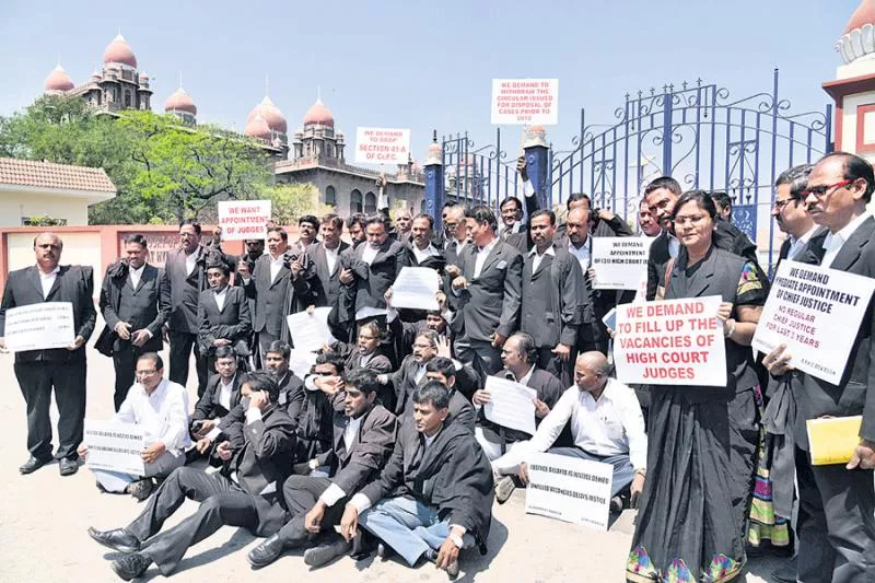 Lawyers expulsion of duties  - Sakshi