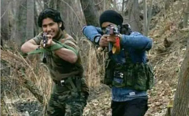 Lashkars Naveed Jutt Emerges With Hizbul Terrorists - Sakshi