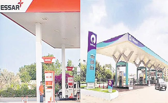 Private Hava in petrol market - Sakshi