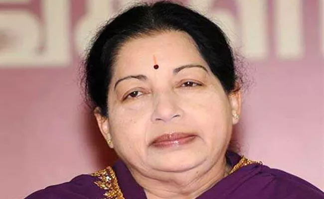 Jaya Refused To Go To Hospital, says Sasikala  - Sakshi