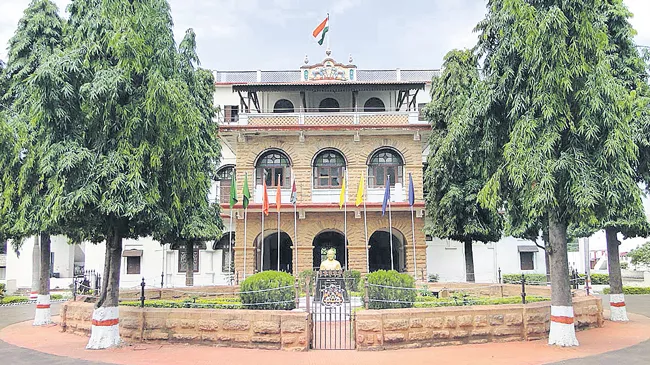 Tribal Sainik School in Warangal - Sakshi