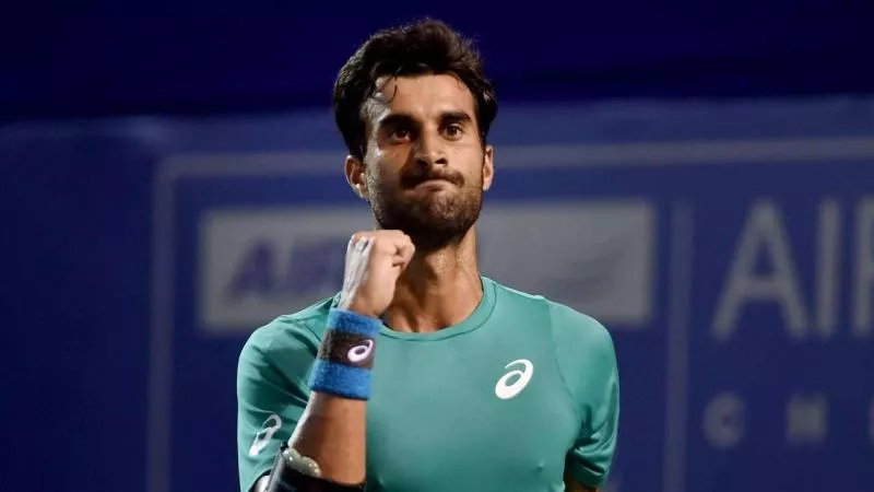 Yuki Bhambri enters second round of Miami Open - Sakshi