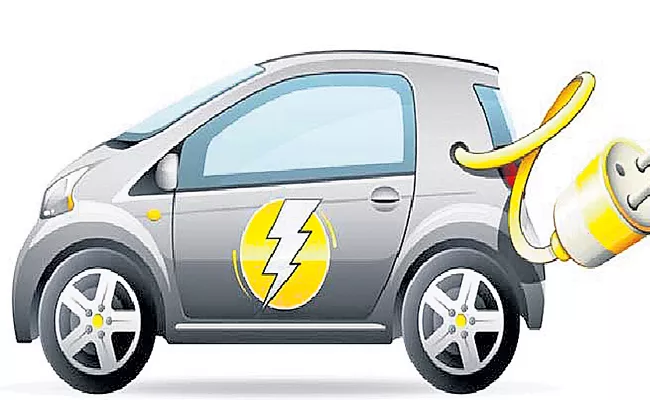 GHMC Trying To Electric Car Services In Hyderabad - Sakshi