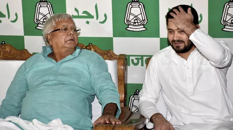 I fear for lalu life, says son Tejashwi  - Sakshi