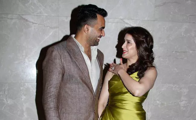 Zaheer Khan And Sagarika Ghatge Talk About Their Relationship Watch Video - Sakshi